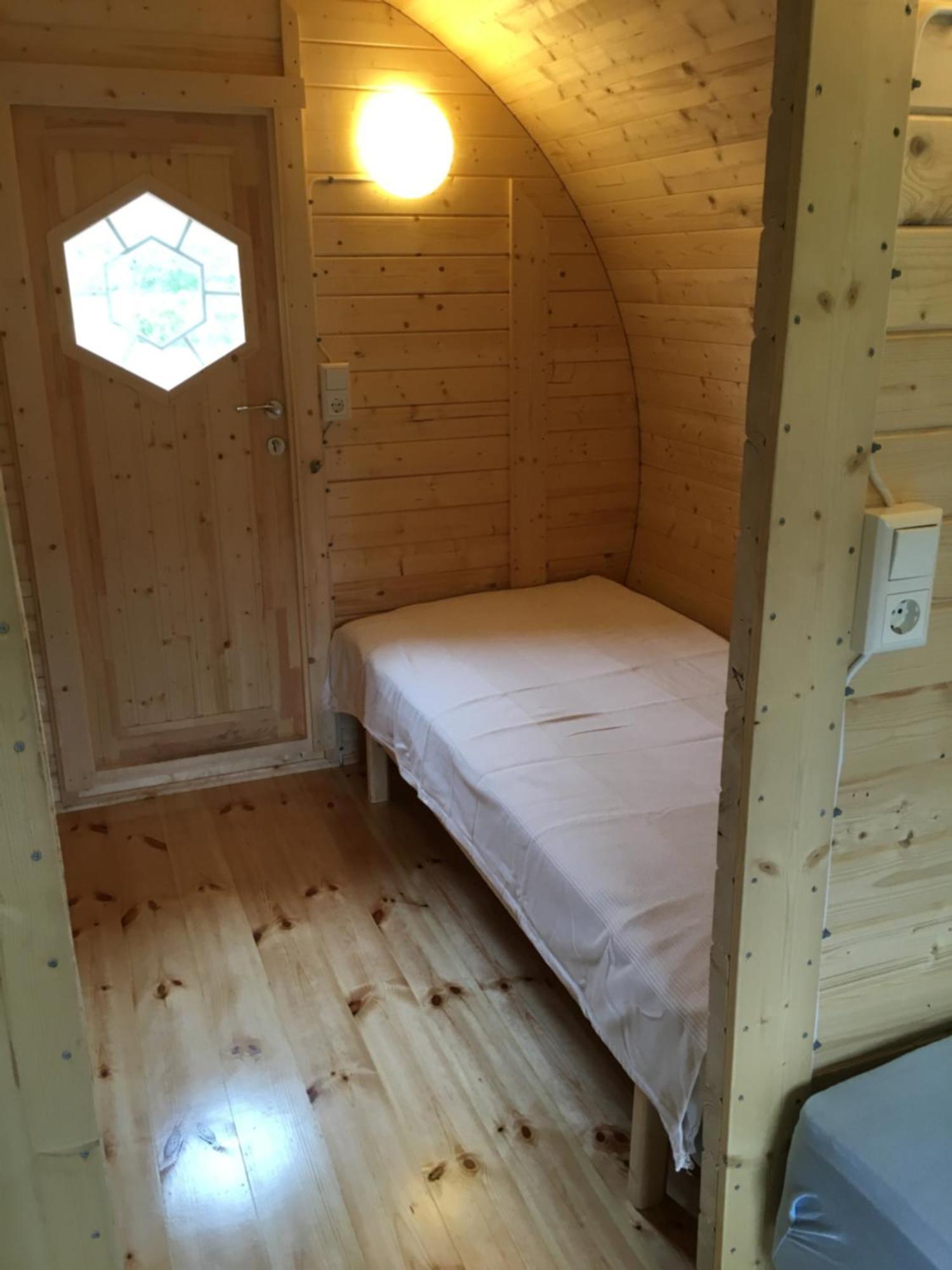 Framtid Camping Lodging Barrels Djúpivogur Buitenkant foto